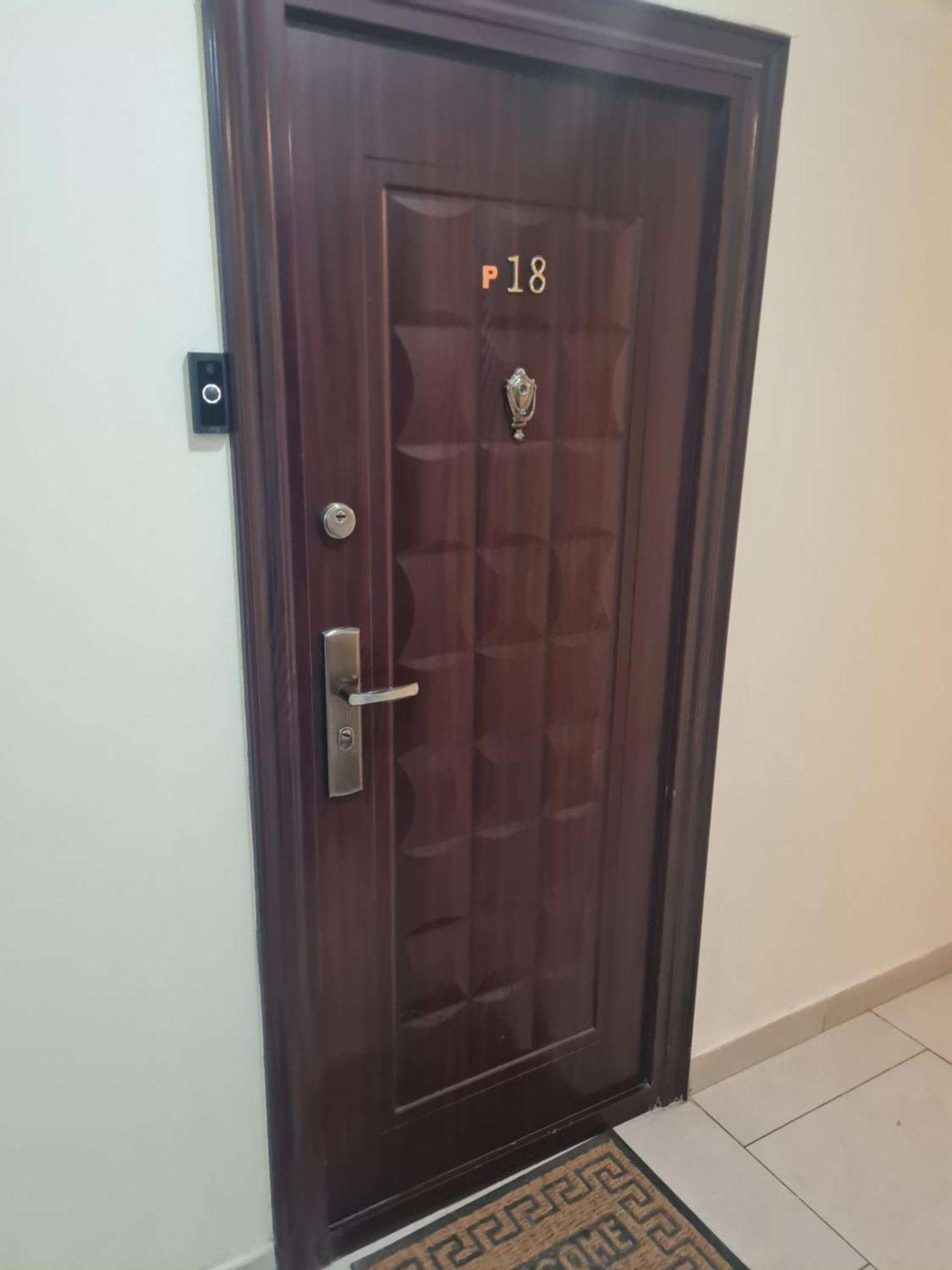 Luxury 1 Bedroom Apartment Roşu Exteriör bild