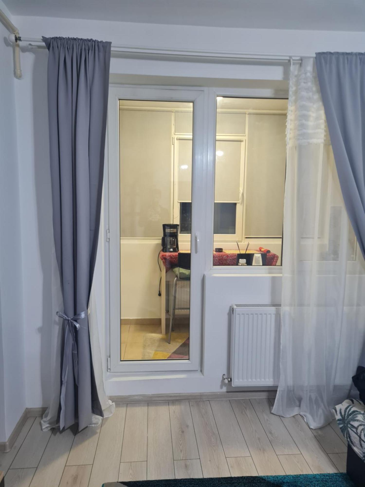 Luxury 1 Bedroom Apartment Roşu Exteriör bild
